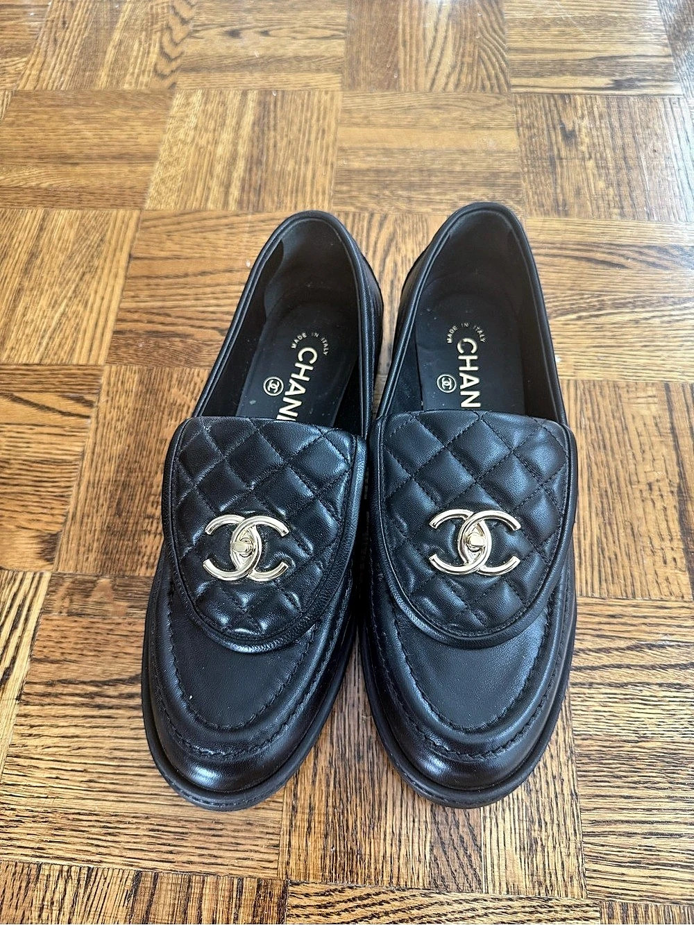Chanel Lambskin Quilted CC Turnlock Loafers EU 38 Black